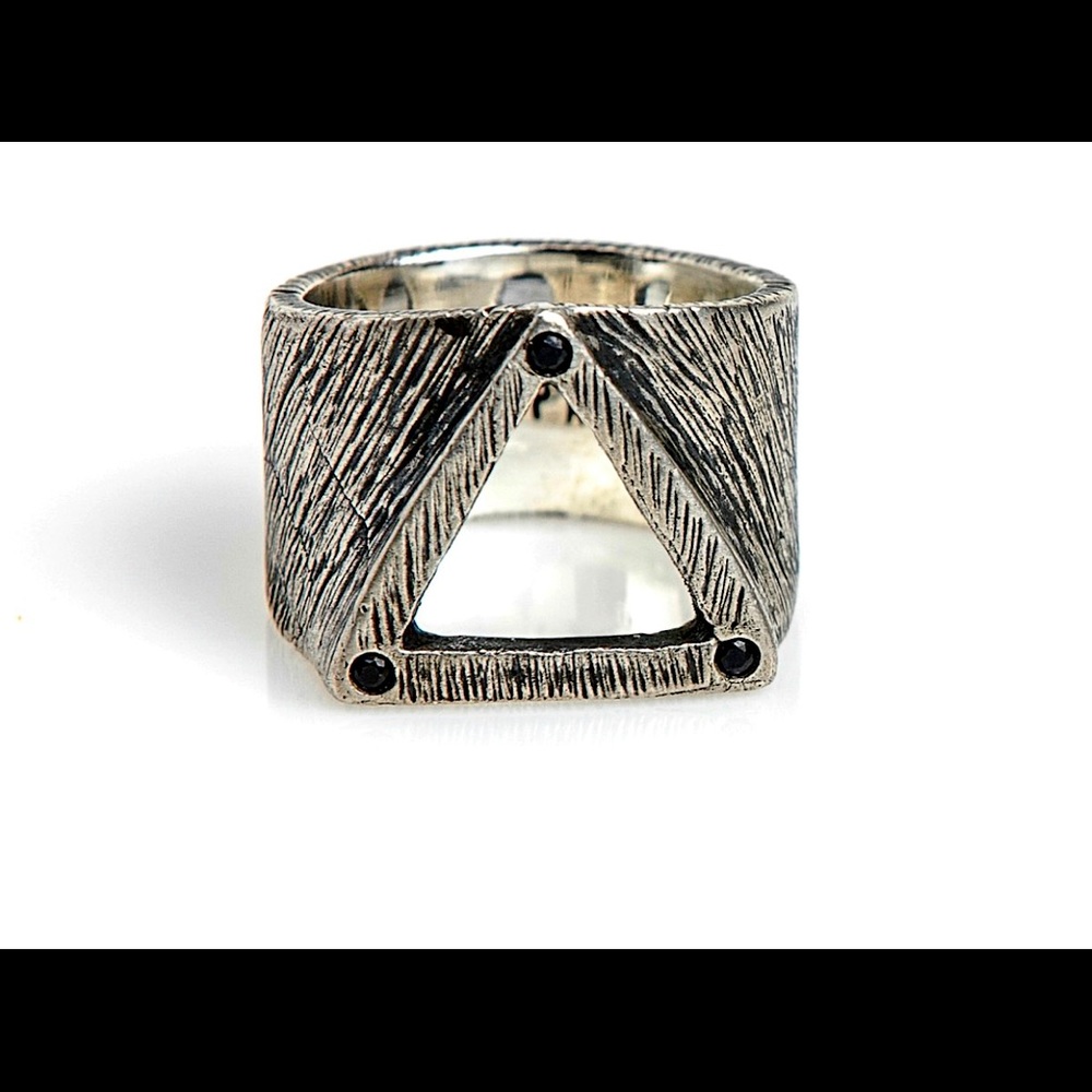 STERLING SILVER TRIANGLE RING W 3 BLACK DIAMONDS